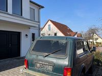 Gebraucht Lada niva 82 PS (60 kW) 2009 Grün SUV