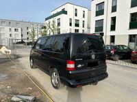 gebraucht VW Multivan T5 schwarz, 7 Sitze, Markise