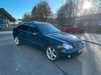 Gebraucht Mercedes C180 143 PS (105 kW) 2005 Schwarz Limousine