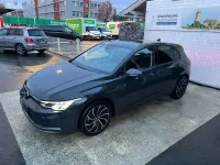 Gebraucht VW Golf VIII Move 110 PS (80 kW) 2024 Uranograu/cinza urano Kleinwagen