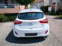 Gebraucht Hyundai i30 110 PS (80 kW) 2016 Weiß Kleinwagen