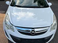 Gebraucht Opel Corsa Edition 69 PS (50 kW) 2012 Weiß Kleinwagen