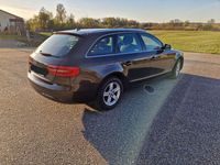 Gebraucht Audi A4 Attraction 143 PS (105 kW) 2012 Braun Kombi
