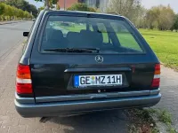 Gebraucht Mercedes E320 220 PS (161 kW) 1995 Schwarz Kombi