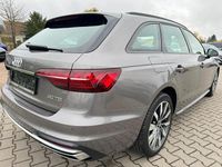 Gebraucht Audi A4 S-Line 136 PS (100 kW) 2022 Grau Limousine