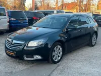 Używany Opel Insignia Active 160 KM (117 kW) 2013 Czarny Sedan/Limuzyna