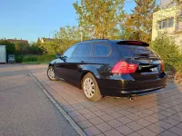 Gebraucht BMW 318 M Sport 143 PS (105 kW) 2011 Schwarz Kombi