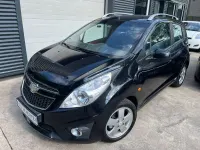Używany Chevrolet Spark LT 82 KM (60 kW) 2010 Czarny Hatchback