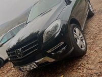 Gebraucht Mercedes ML350 258 PS (189 kW) 2014 Schwarz SUV