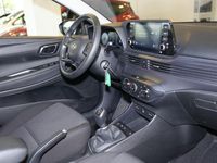 Gebraucht Hyundai i20 Trend 101 PS (74 kW) 2023 Blau Kleinwagen
