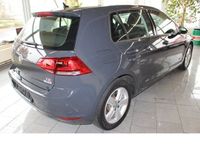 Second-hand VW Golf VII Highline 150 CP (110 kW) 2017 Gri Berlinǎ