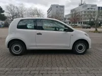 Używany Seat Mii 60 KM (44 kW) 2015 Biały Hatchback