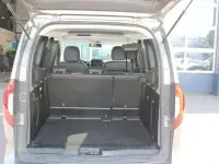 Gebraucht Mercedes T180 Edition 116 PS (85 kW) 2023 Lackfarbe chromitgrau metallic Van / Kleinbus
