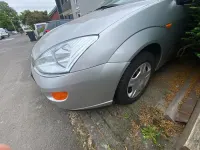 Gebraucht Ford Focus 100 PS (73 kW) 1999 Silber Kombi