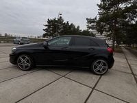 Gebraucht Mercedes A180 Edition 122 PS (89 kW) 2015 Schwarz Limousine