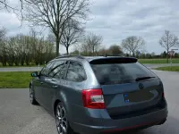 Gebraucht Skoda Octavia RS 184 PS (135 kW) 2017 Grau Kombi