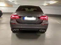 Gebraucht Mercedes A180 136 PS (100 kW) 2019 Grau Limousine