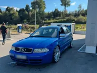Gebraucht Audi S4 265 PS (194 kW) 2000 Blau Kombi