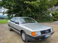Gebraucht Audi 100 75 PS (55 kW) 1986 Gold Limousine