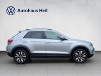 Gebraucht VW T-Roc Move 110 PS (80 kW) 2023 Silber SUV