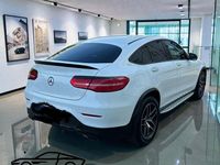 Gebraucht Mercedes GLC250 AMG 211 PS (155 kW) 2019 Weiß Coupé