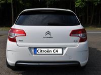 Używany Citroën C4 Exclusive 114 KM (83 kW) 2014 Biały Sedan/Limuzyna