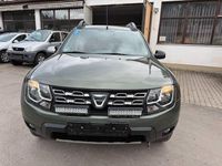 Gebraucht Dacia Duster Lauréate 109 PS (80 kW) 2015 Grau SUV