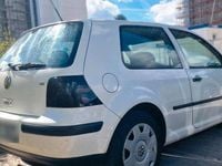 Gebraucht VW Golf IV 105 PS (77 kW) 2001 Weiß Kleinwagen