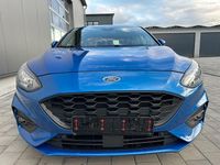 Gebraucht Ford Focus ST-Line 150 PS (110 kW) 2020 Blau Limousine