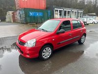 Gebraucht Renault Clio IV 75 PS (55 kW) 2012 Rot Kleinwagen