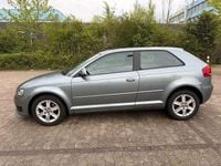 Second-hand Audi A3 Ambition 102 CP (75 kW) 2010 Argintiu Hatchback