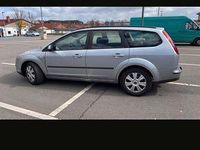 Używany Ford Focus 101 KM (74 kW) 2005 Srebrny Kombi