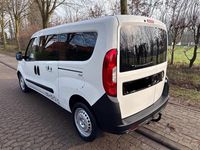 Gebraucht Fiat Doblò 95 PS (69 kW) 2017 Weiß Van / Kleinbus