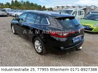 Gebraucht Renault Mégane GrandTour Intens 132 PS (97 kW) 2016 Schwarz Kombi
