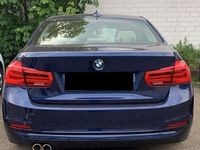 gebraucht BMW 320 i Automatik -