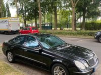 Gebraucht Mercedes E320 Avantgarde 224 PS (164 kW) 2006 Schwarz Limousine