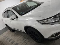 Gebraucht Mitsubishi Outlander 150 PS (110 kW) 2017 Weiß SUV