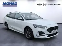 Gebraucht Ford Focus ST-Line 125 PS (91 kW) 2023 Weiß Kombi