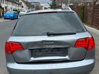 Gebraucht Audi A4 140 PS (102 kW) 2005 Grau Kombi