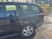 Second-hand Volvo V50 109 CP (80 kW) 2011 Negru Break