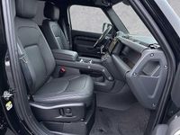 Gebraucht Land Rover Defender 353 PS (259 kW) 2026 Santorini black SUV