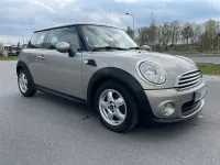 Usata Mini ONE 98 CV (72 kW) 2010 Oro Utilitaria