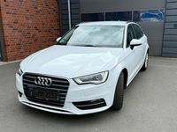 Second-hand Audi A3 Ambiente 105 CP (77 kW) 2014 Alb Berlinǎ