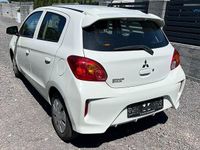 Second-hand Mitsubishi Space Star Basis 71 CP (52 kW) 2021 Alb Berlinǎ