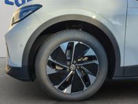 Gebraucht VW ID.4 Pure 125 kW (170 PS) 2025 Weiss SUV