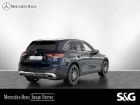 Gebraucht Mercedes GLC220 Avantgarde 197 PS (144 kW) 2023 Metalliclack nautikblau SUV