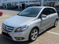 Gebraucht Mercedes B200 136 PS (100 kW) 2014 Grau Van / Kleinbus