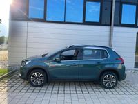 Gebraucht Peugeot 2008 Allure 110 PS (80 kW) 2018 Grün SUV