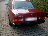 Gebraucht Mercedes 190 122 PS (89 kW) 1985 Rot Limousine