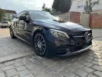 Gebraucht Mercedes C220 AMG 194 PS (142 kW) 2019 Ung. schwarz Coupé